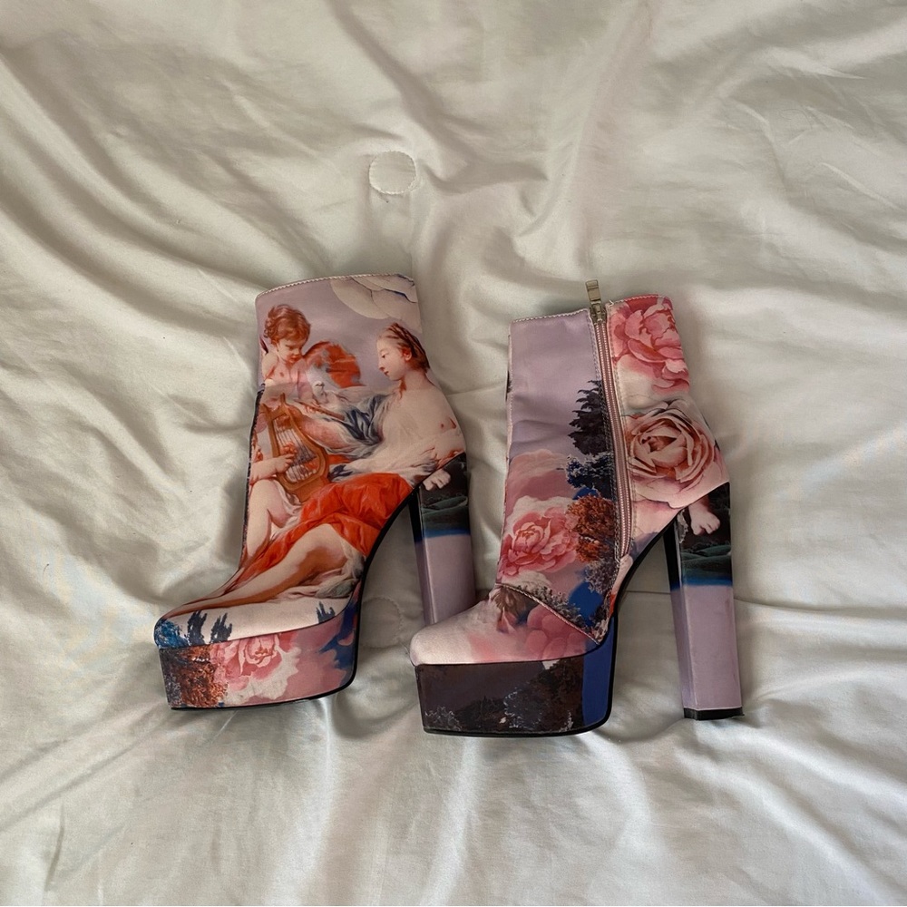 Renaissance Print Anke Booties